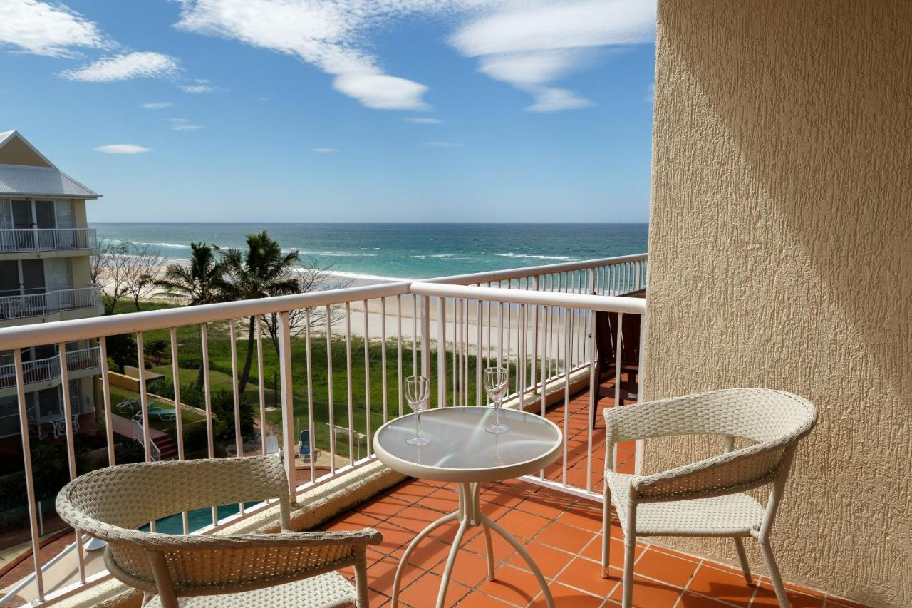 Crystal Beachfront Apartments Gold Coast Exterior photo