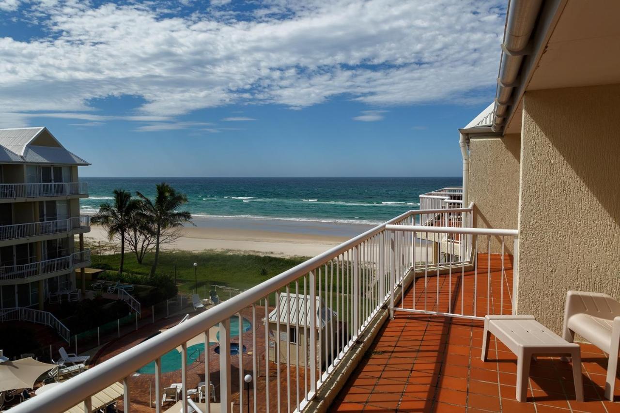 Crystal Beachfront Apartments Gold Coast Exterior photo