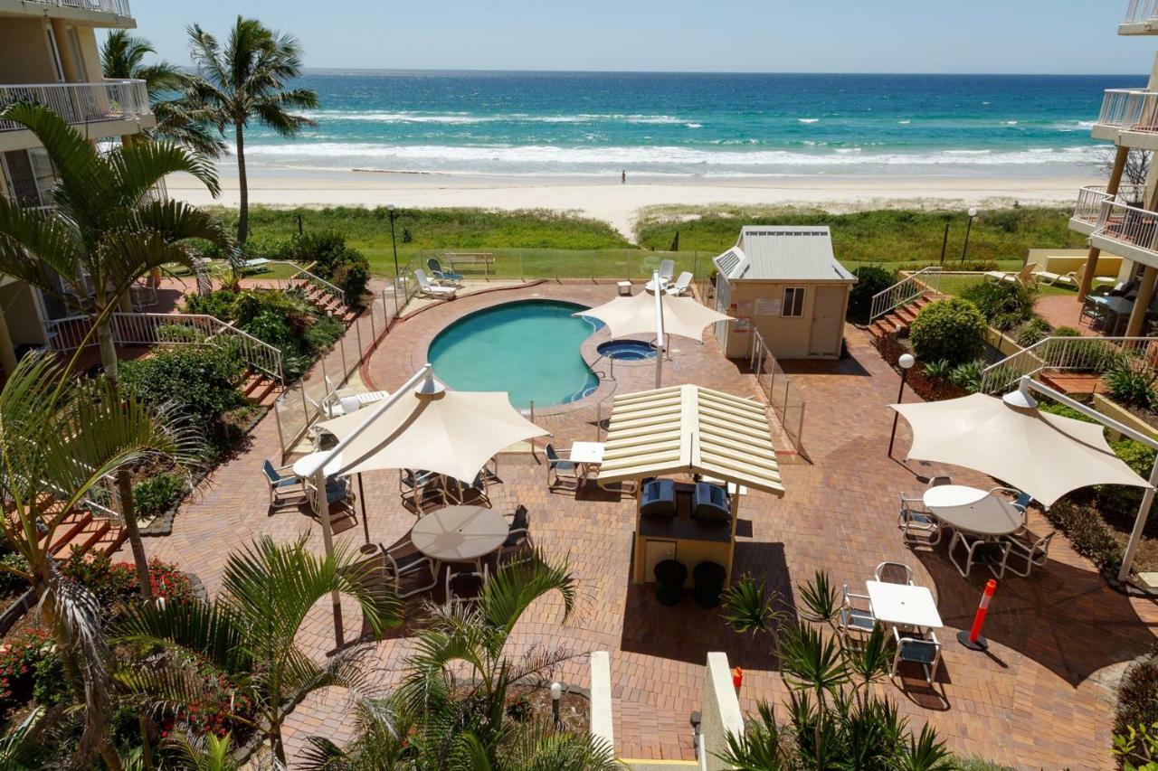 Crystal Beachfront Apartments Gold Coast Exterior photo